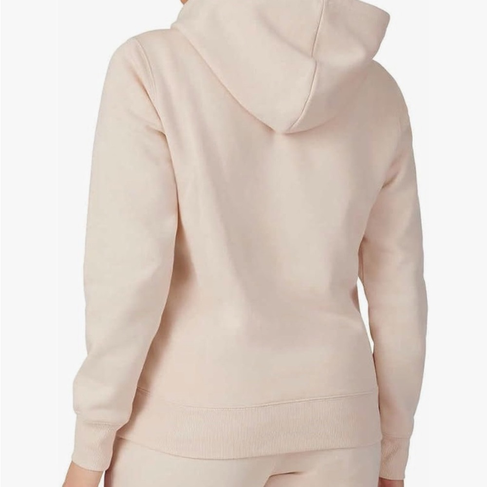 ⭐️ Firm Price ⭐️ New without tags Fila Midweight Mesium Hoodie - Picture 3 of 5